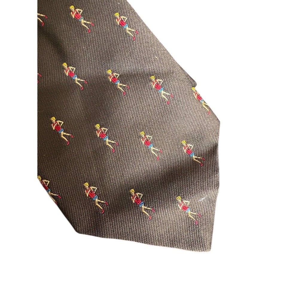 Rivetz of‎ Boston Running Man Tie Brown Silk Blend Novelty 58x3.75